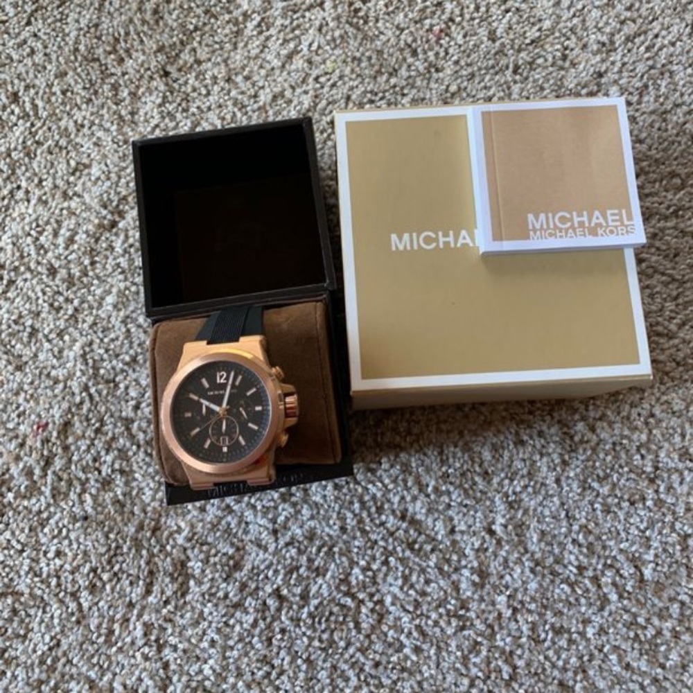 NEW in Box Michael Kors MK8184 Rose Goldtone Dylan Watch